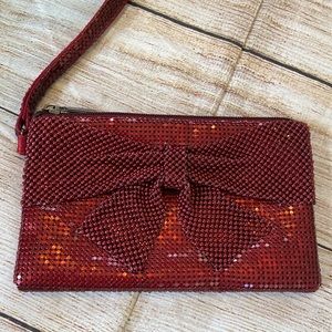 Metallic Mesh Bow Accent Wristlet Evening Bag